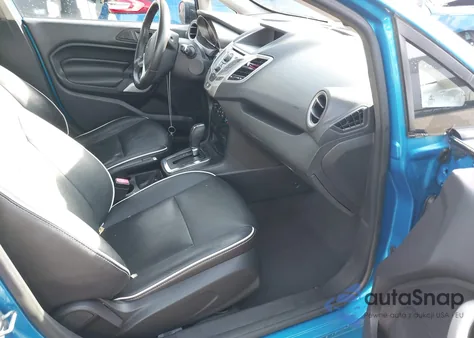 2013 Ford Fiesta Titanium z USA, uszkodzony, nr VIN 3FADP4FJ6DM107373